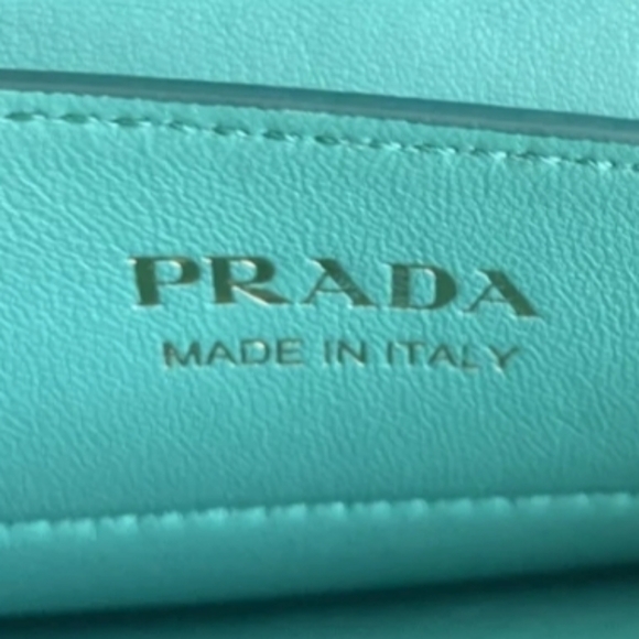 Rare! NEW! Prada Saffiano Cuir Double Handle Medium Tote Aqua TIFFANY BABY BLUE - Picture 12 of 16